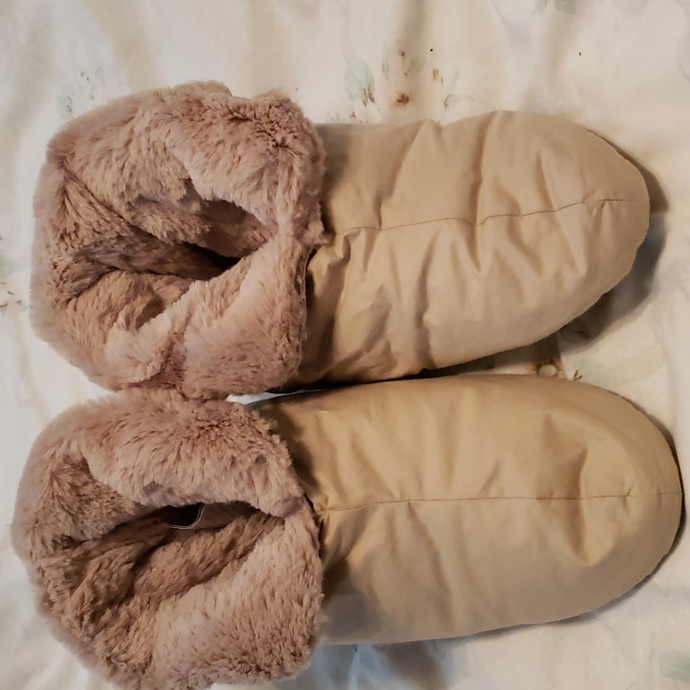 Slippers